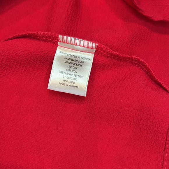 ♥️ Beautiful Red Monteau Top in Size Small - Picture 3 of 6